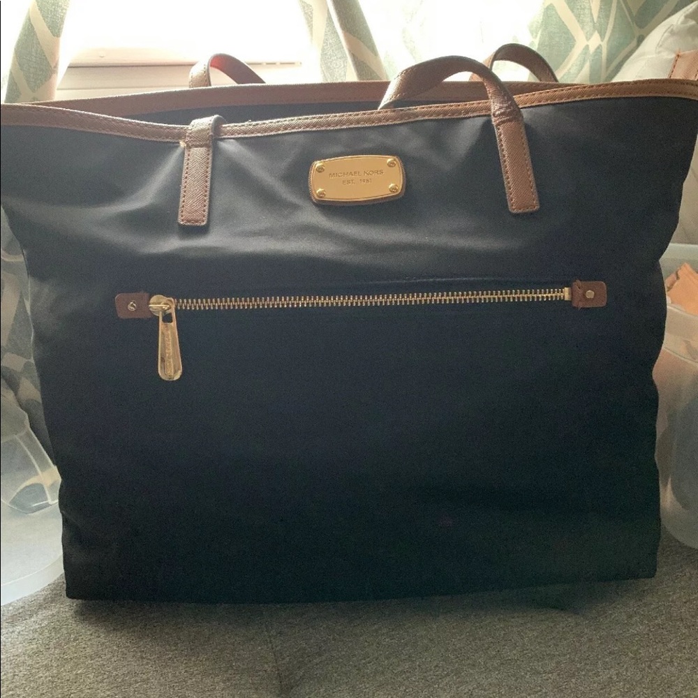 Black Michael Kors Tote
